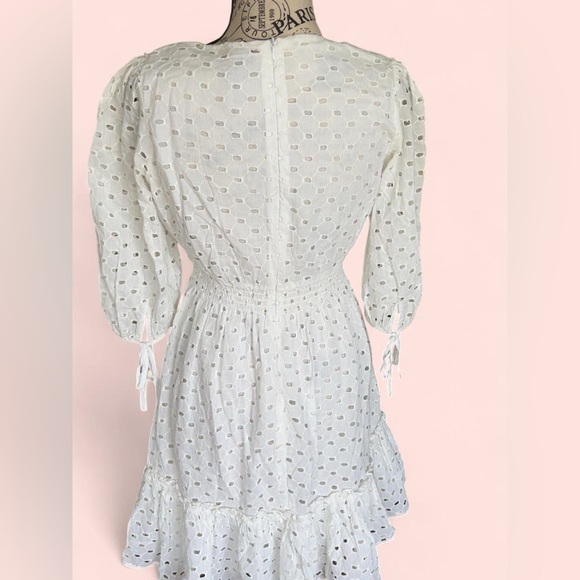 Women’s Taylor Elegant White Eyelet Dress Puff Sleeve - Picture 2 of 6